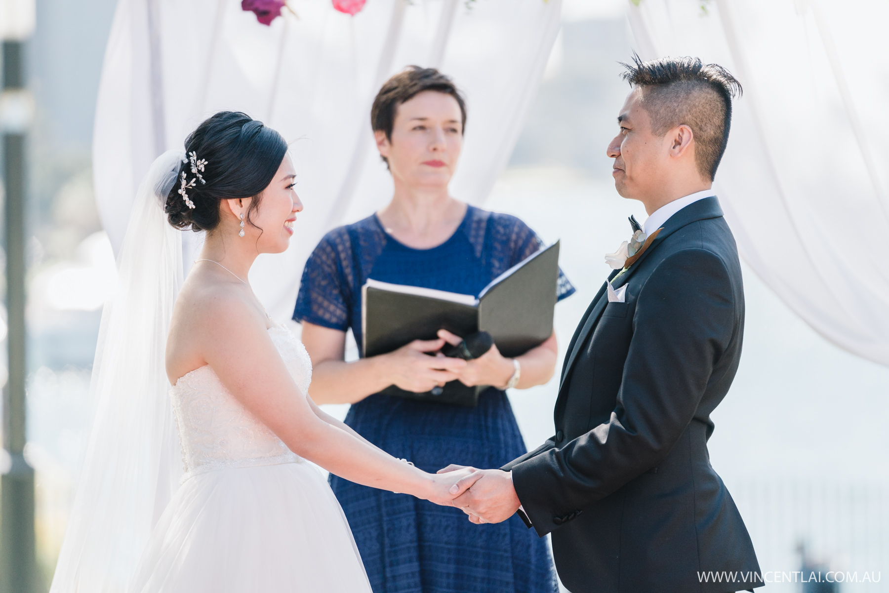 Wedding at Tarpeian Lawn Royal Botanic Garden Sydney