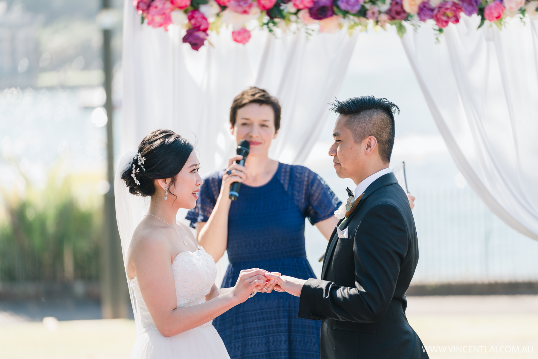 Wedding at Tarpeian Lawn Royal Botanic Garden Sydney