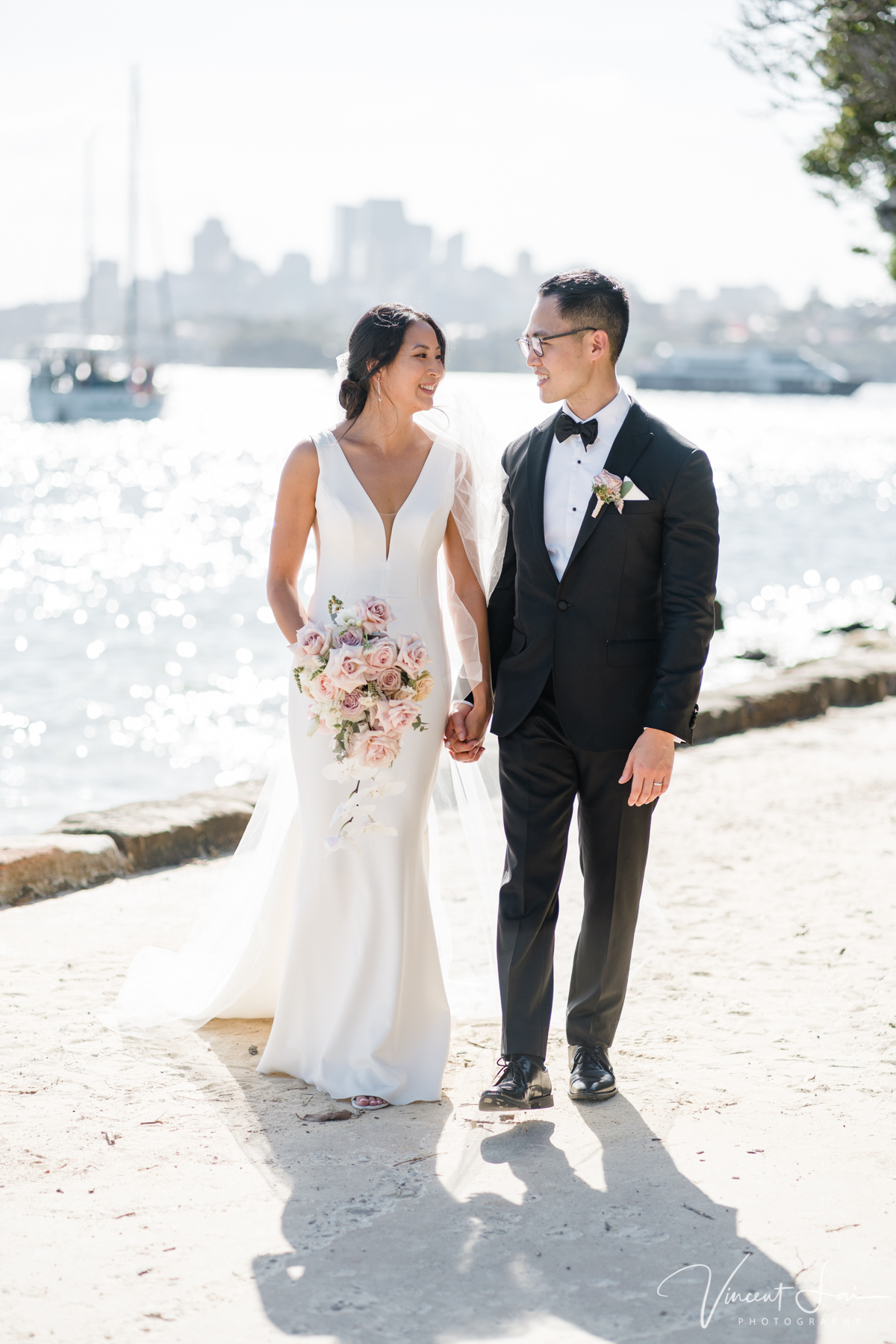 Relaxed Wedding Photos at Bradley Head Amphitheater