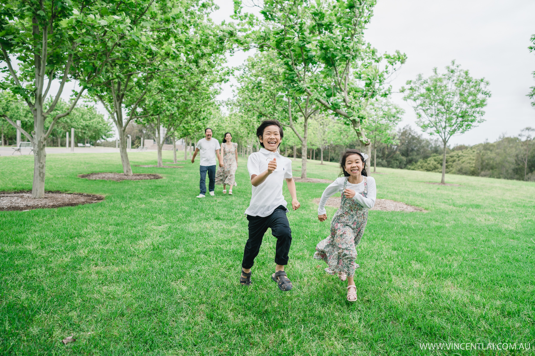 Family Photo Session at Bicentennial Park